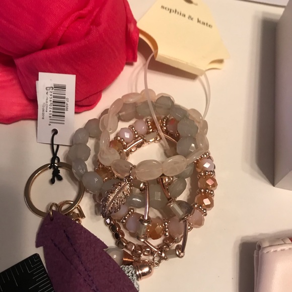 👀 I Am Fabulous 11 Items Bundle Gift Set - Picture 10 of 16